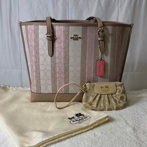 Coach Signature Stripe Tote C8415 Pink Beige Bag + Wristlet Dust Bag